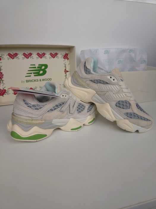 New Balance 9060 Bricks and Wood
