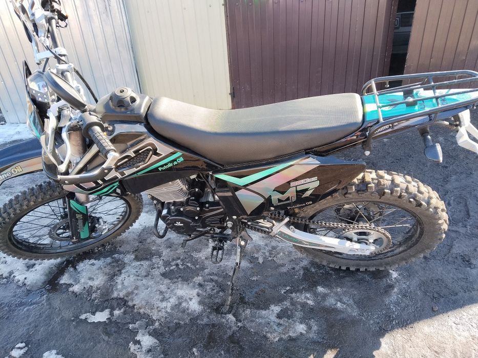 Мотоцикл 250 куб