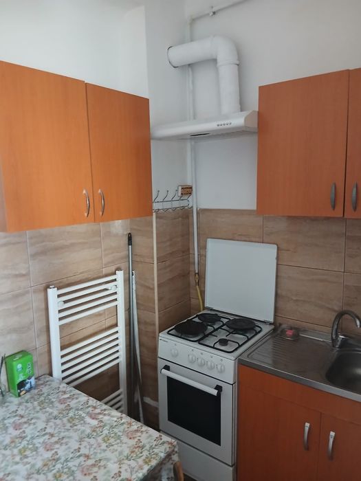 Garsoniera de vanzare  in  centru