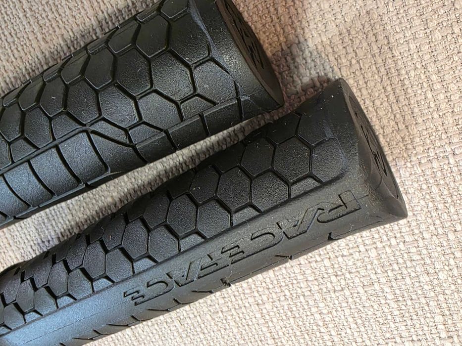 mansoane bicicleta set Race Face lock-on 130mm lung