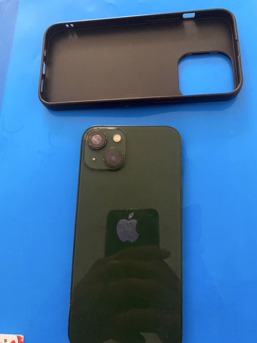 Iphone 13 green