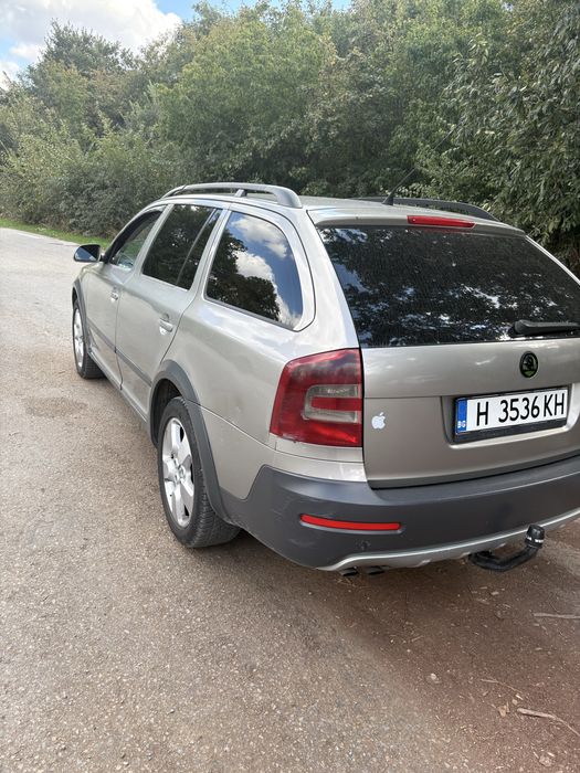 Продавам Skoda Scout 2.0d 140