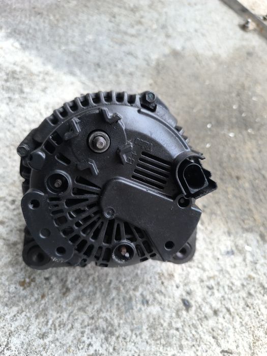 Динамо Audi A6 C6 4F 3.0 TDI 233к.с.