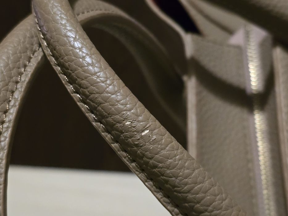 Dior страхотна кожена чанта в бежово