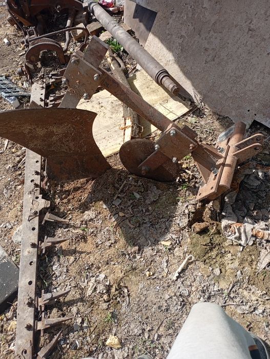 Мини трактор кмз012