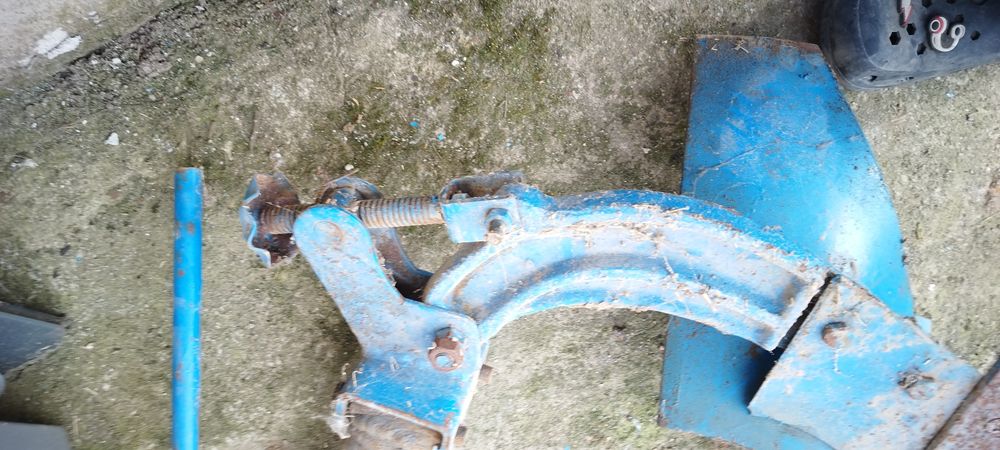 Плуг за мотоблок или фреза