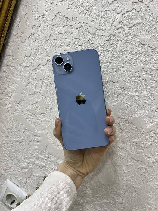 Продам айфон 14+ 256гб