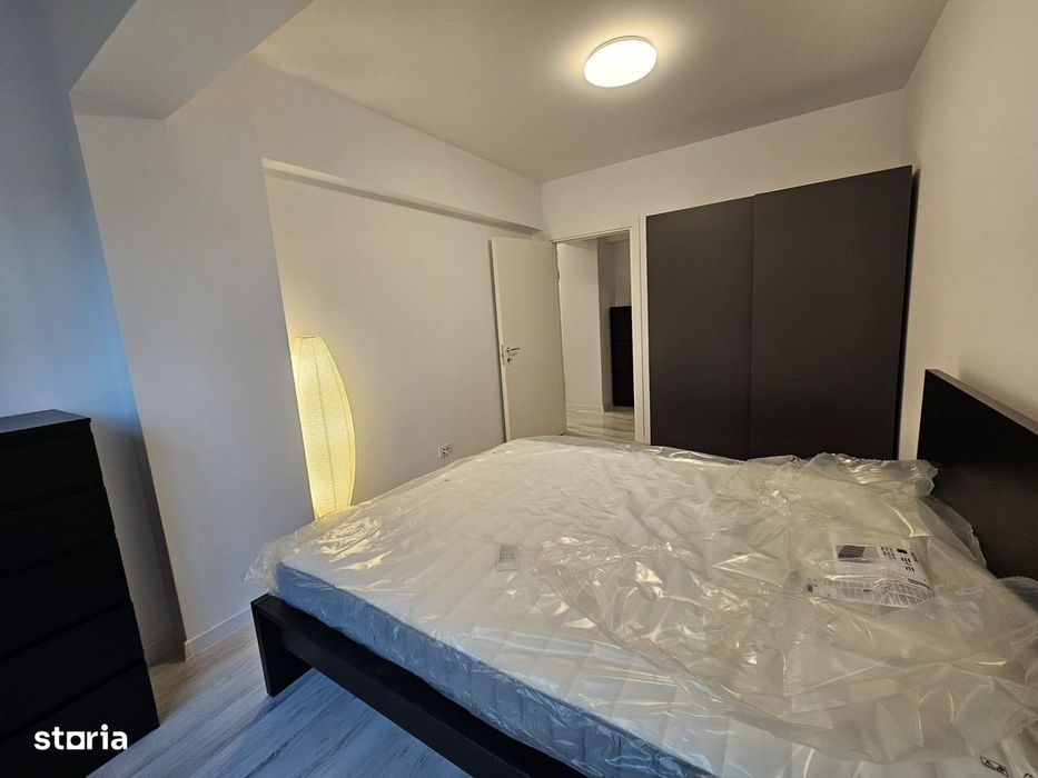 Apartament cu 2 camere de vanzare. Moon Reflexes. Loc de parcare