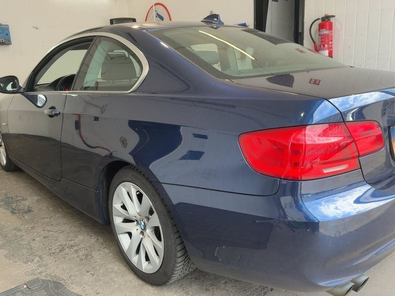 BMW 3er 330d 2010