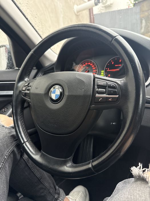 volan BMW f10/f11