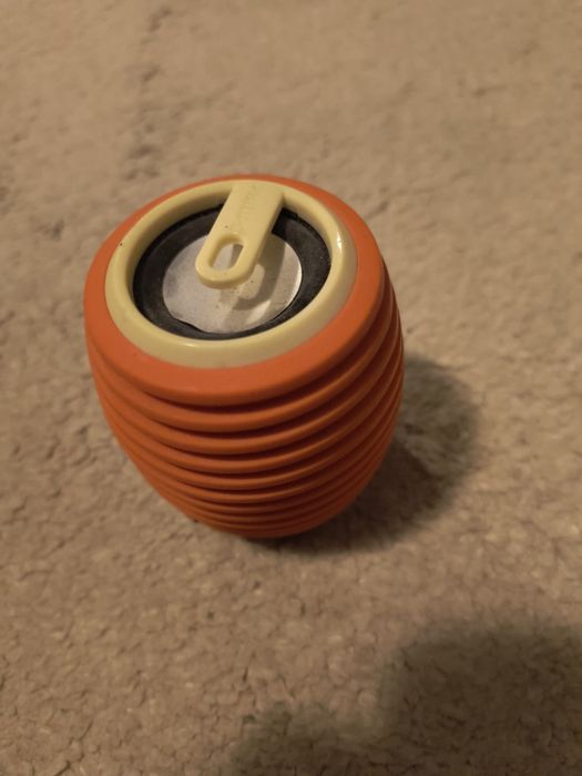 Vând boxă portabilă Philips ce se poate conecta la telefonul mobil în perfectă stare de funcționare!!!