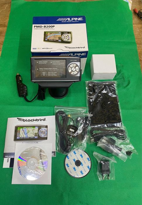 Alpine Blackbird BT Pmd B200P(Navi W505 ,W205)multimedia-Gps auto  nou