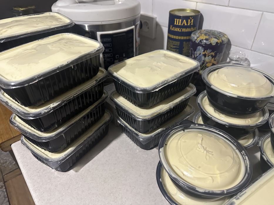 Масло сливочное натуралное домашнее. Масло ГХИ Топлонное