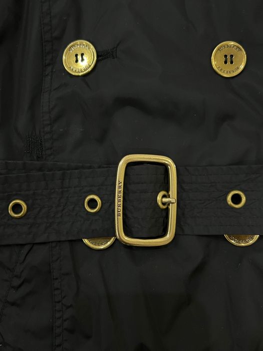 Burberry Яке IT 40