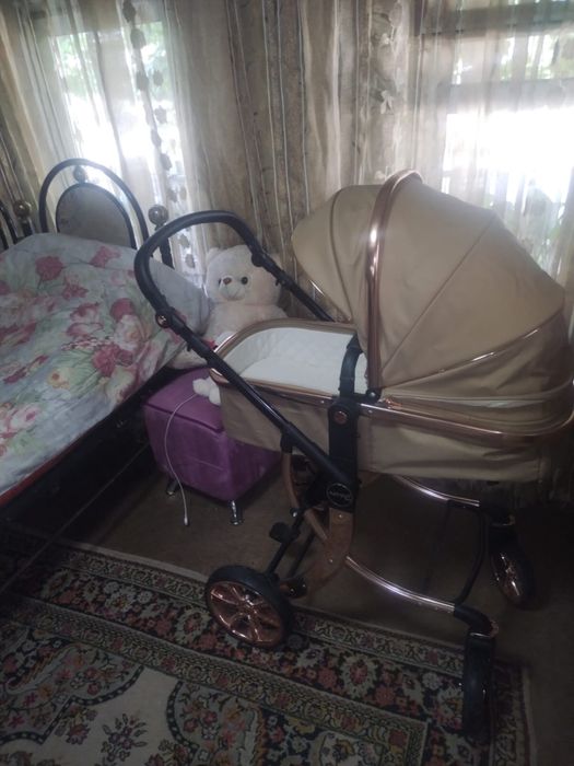 Продам коляску новую