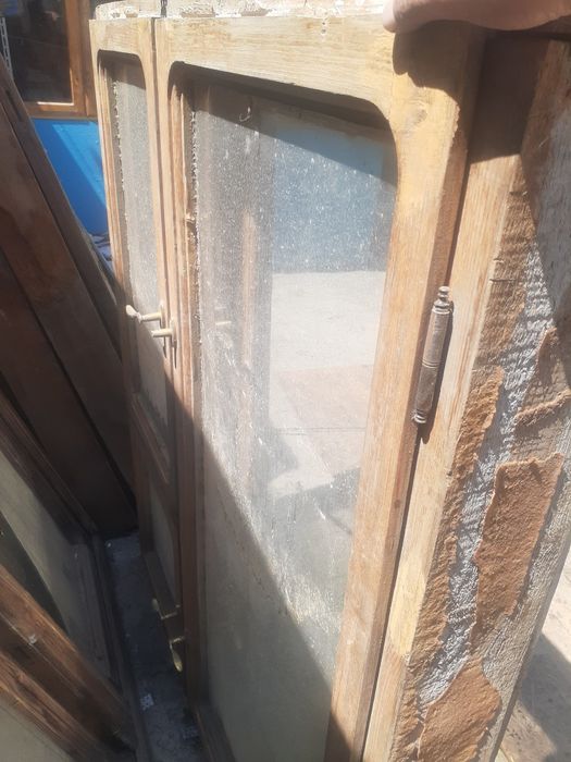 Продам двери и окна