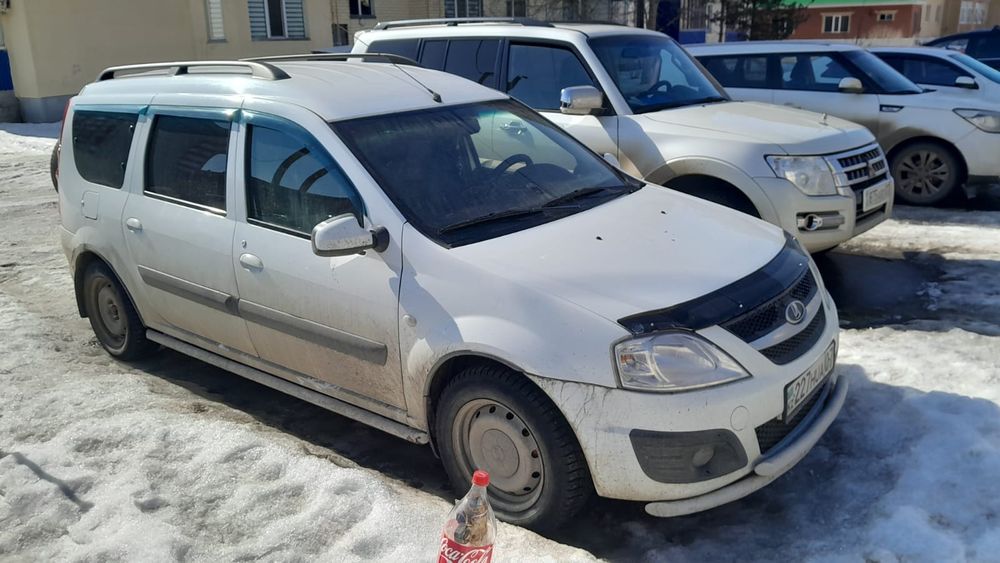 Продам ларгус и уазик