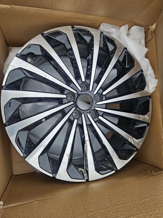 Продам запчасти на разные авто