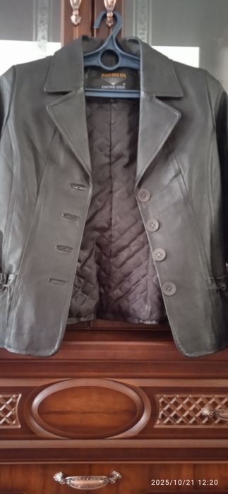 Koja kastyum sotiladi. Holati aʼlo 60 mingga berib yuboraman