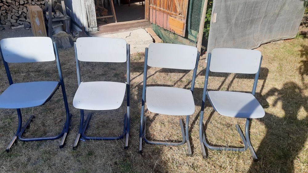 Set scaune patru bucati ultramasive