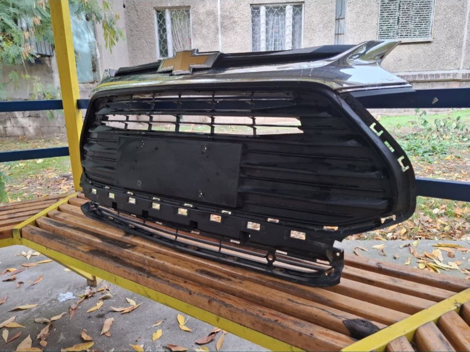 Облицовка Tracker 2