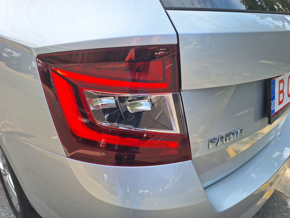 Skoda Fabia 2021 Distronic 1.0 TSI - UNIC PROPRIETAR - EURO 6