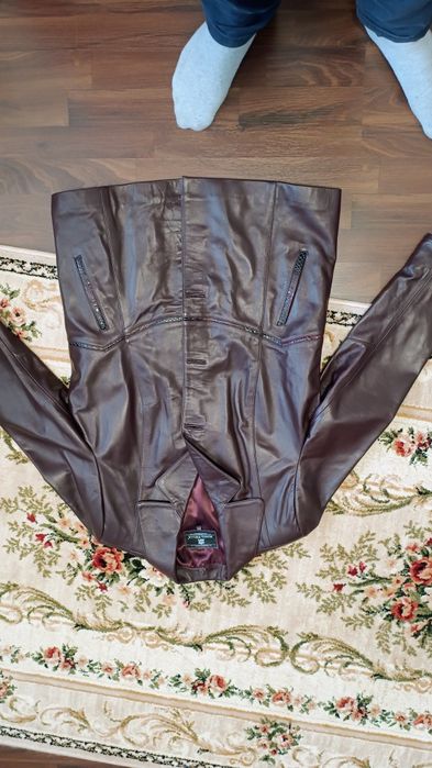 Haină scurtă piele