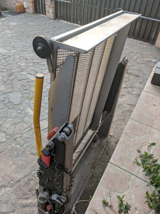 Lift Hidraulic Liniar AMF Bruns AL1 Solid – 400kg (Microbuz / Utilitară)