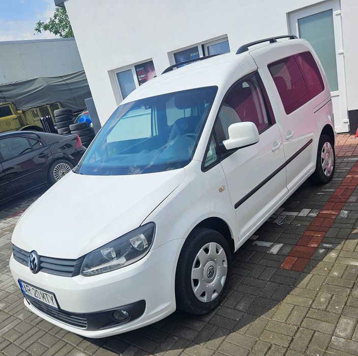 VOLKSWAGEN Caddy