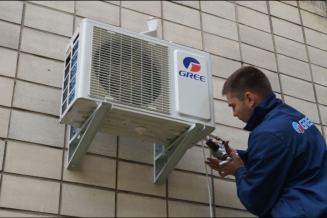 Установка Кондитционер