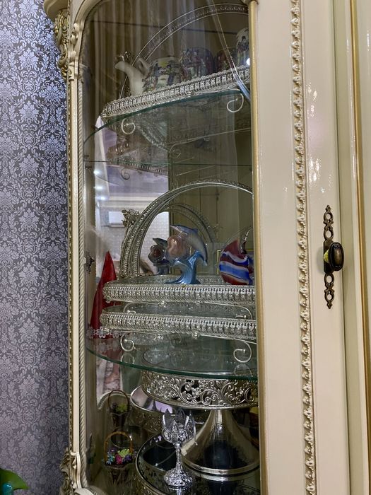 Срочно продается шкаф Джоконда