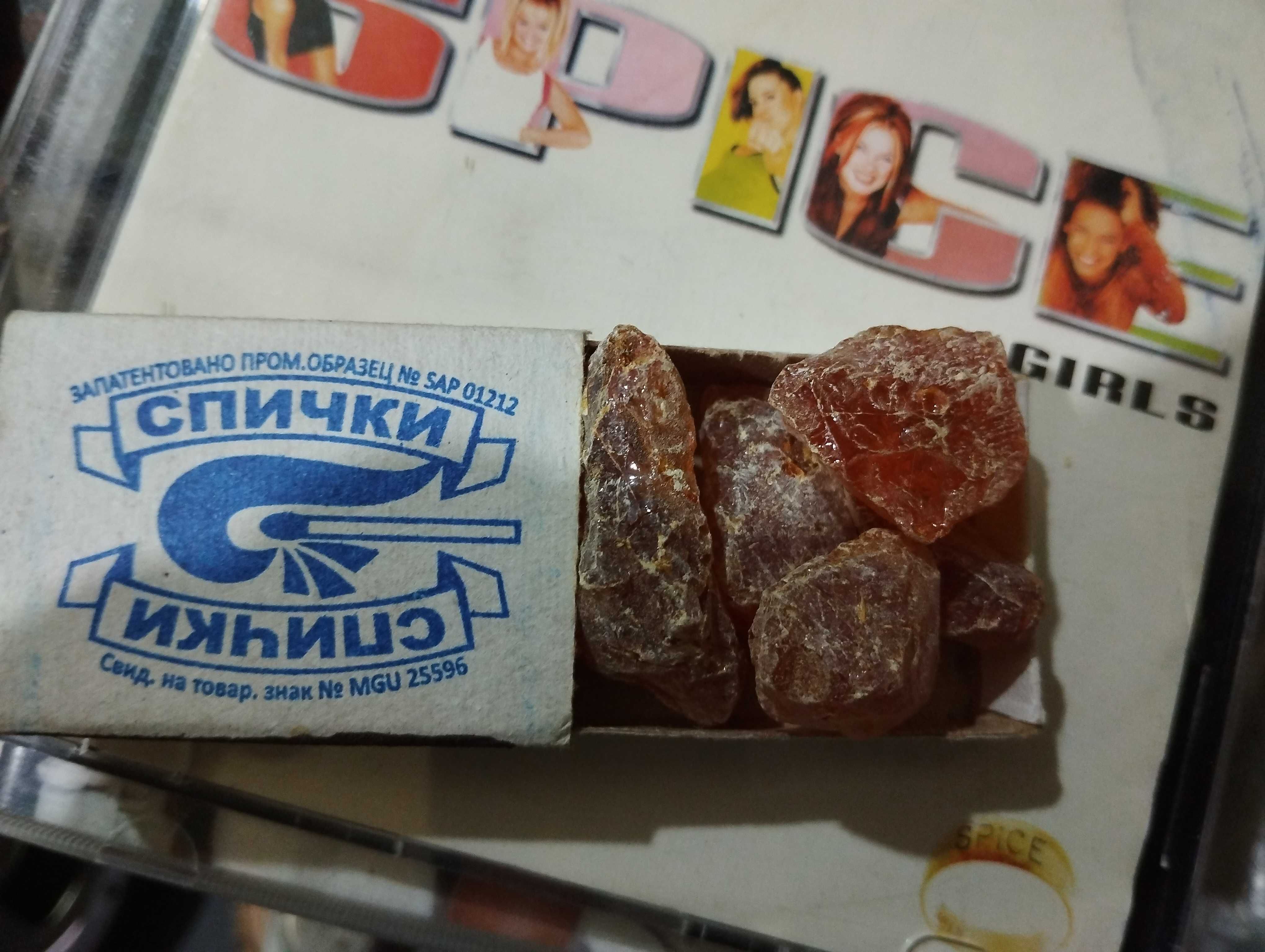 Канифоль из СССР настоящая: 10 000 сум - Аксессуары для музыкальных ...