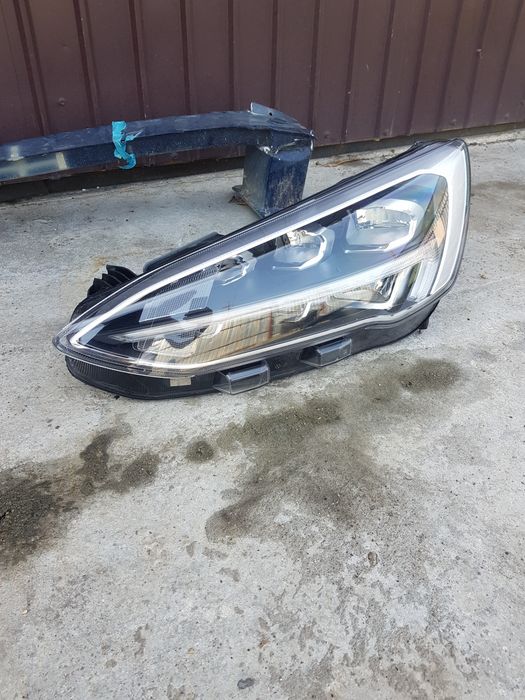 Far stanga ful led,armatura,carcasa filtru aer,motoras ford focus 4