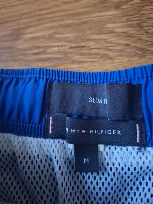 Tommy Hilfiger мъжки бански S размер.