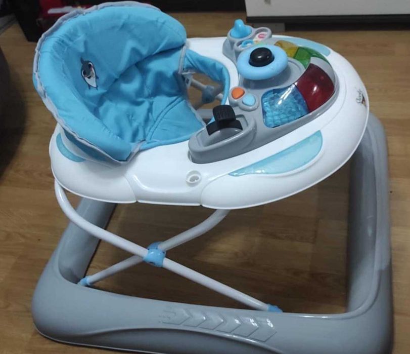 Проходилка Baby shark Moni