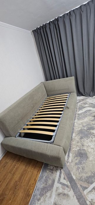 Продам кровать Кшт