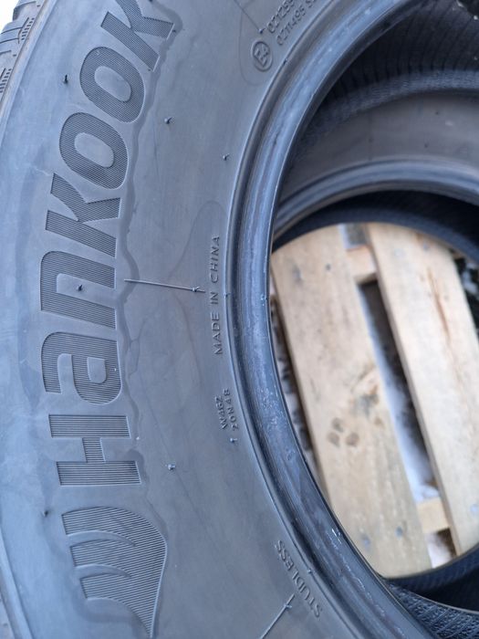 2anvelope iarna 215 70 16 Hankook 2023