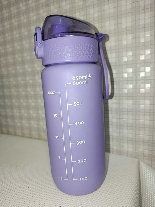 Бутылка фиолетовая 650 мл