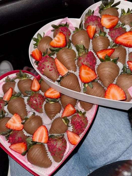 Клубника в шоколаде