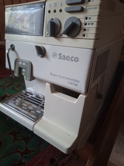 Продавам кафеавтомат Saeco