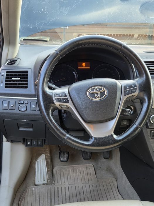 Toyota Avensis 2.2 d 150cp 2010 Elegance