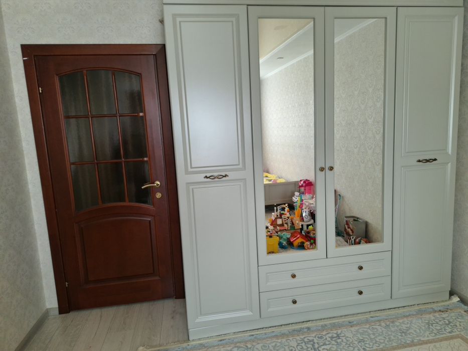 Спальный гарнитур
