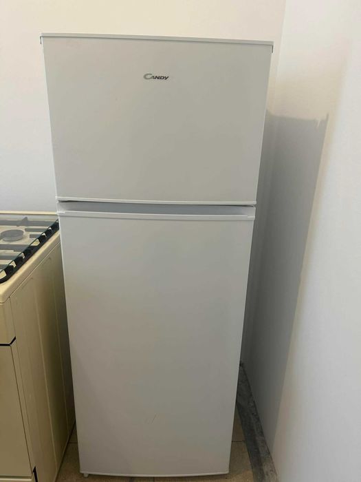 Frigider cu doua usi Candy