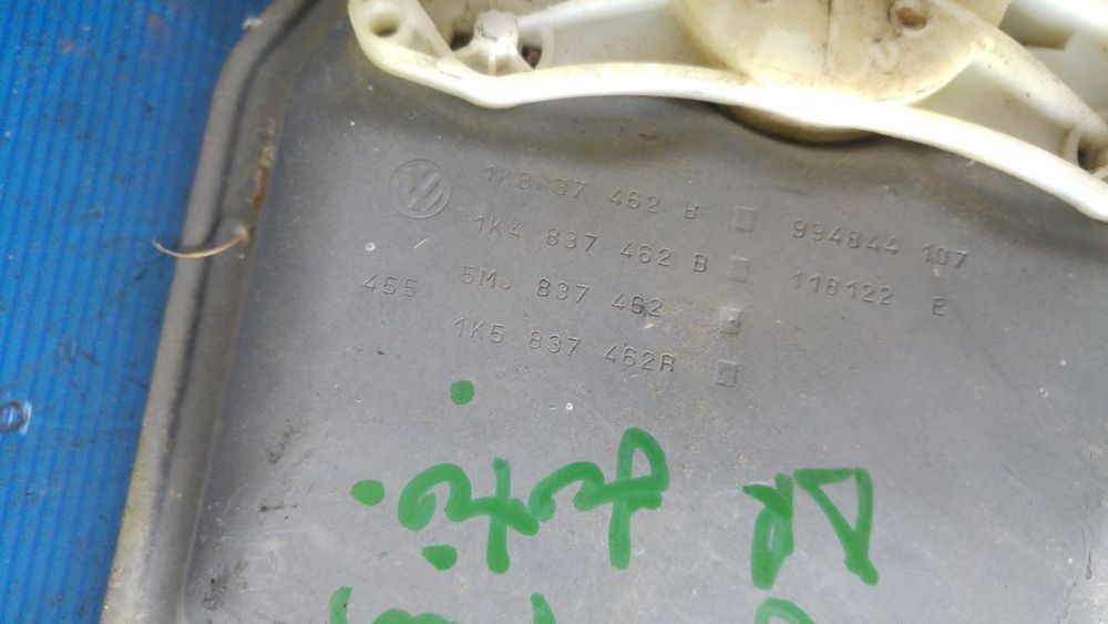 macara usa dreapta fata vw golf 5 plus 1k5837462r