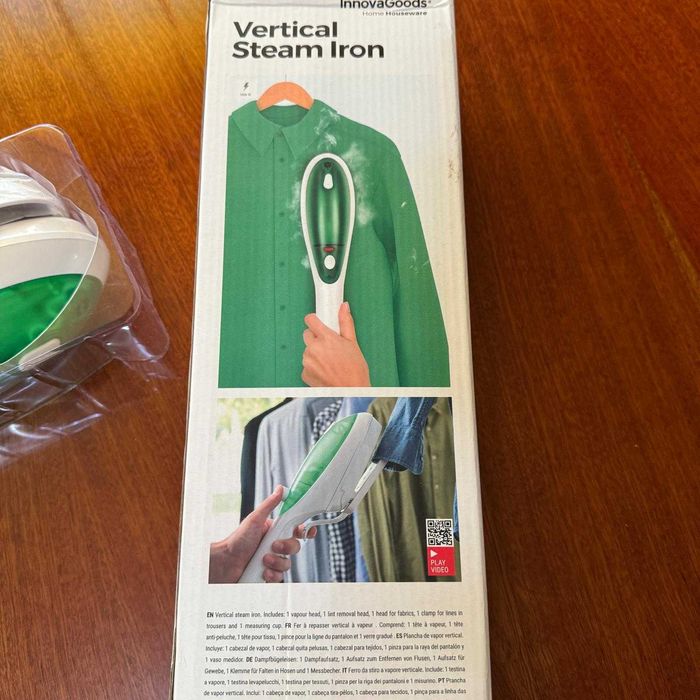 Fier de calcat vertical cu aburi nou