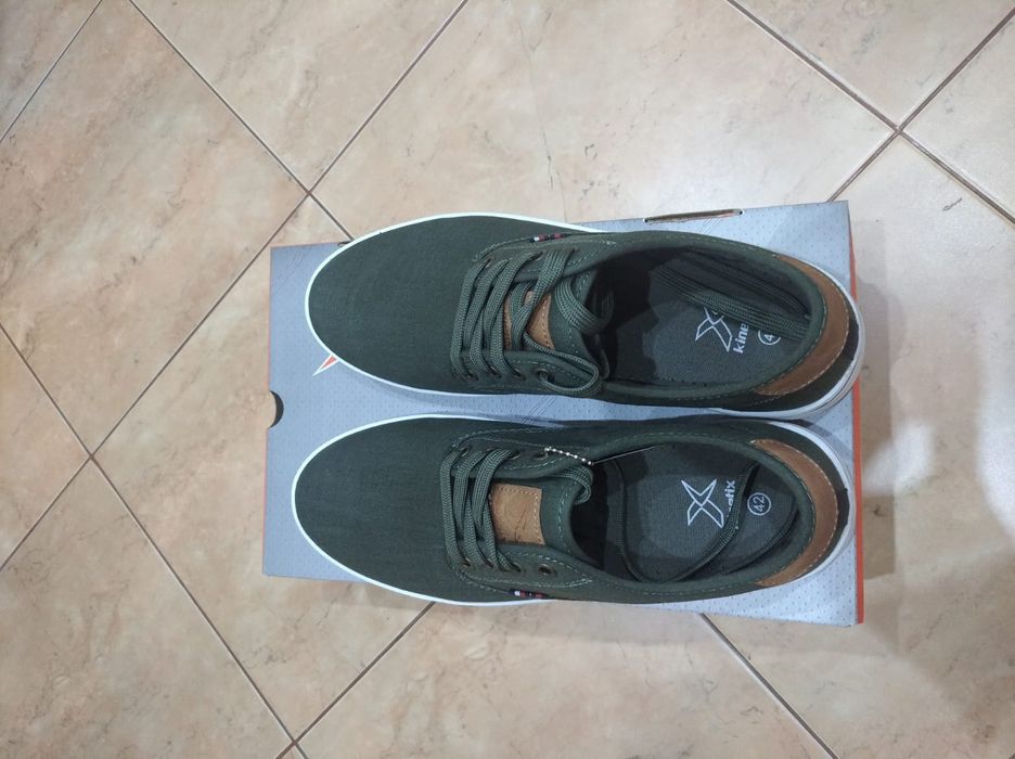 Новые кросовки кеды