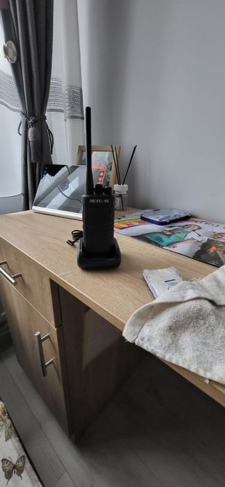 Vad doua statii  radio portabile