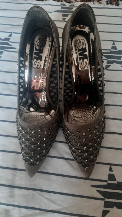 Turetski tufli sotiladi.1 marta kiyilgan.Kelishtiraman narxini