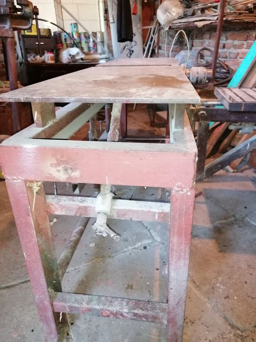 Vând abric în perfectă stare!