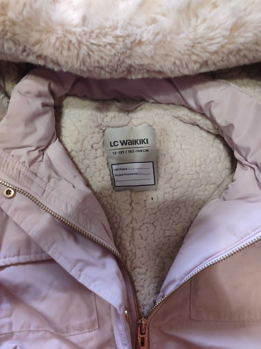 Продам куртки зимние на девочку 8-11 лет